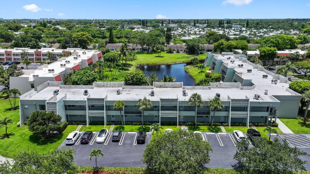 2700 Fiore Way Delray Beach FL 33445