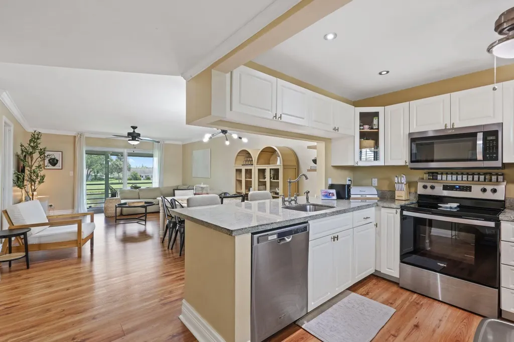 2700 Fiore Way Delray Beach FL 33445