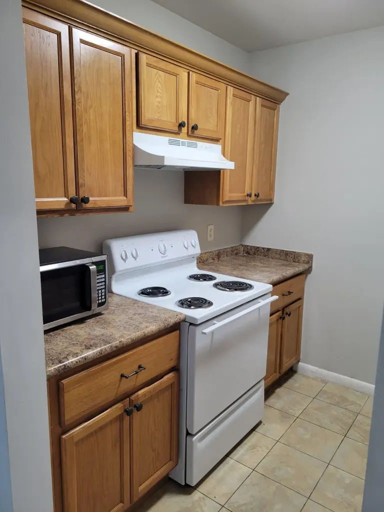 2303 S Federal Highway Boynton Beach FL 33435