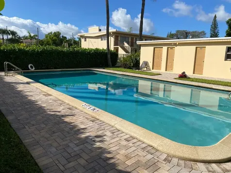 2303 S Federal Highway Boynton Beach FL 33435
