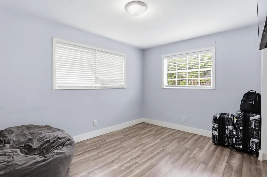 5940 NW 16th Street Sunrise FL 33313