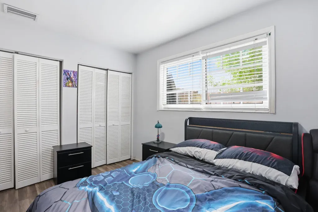 5940 NW 16th Street Sunrise FL 33313