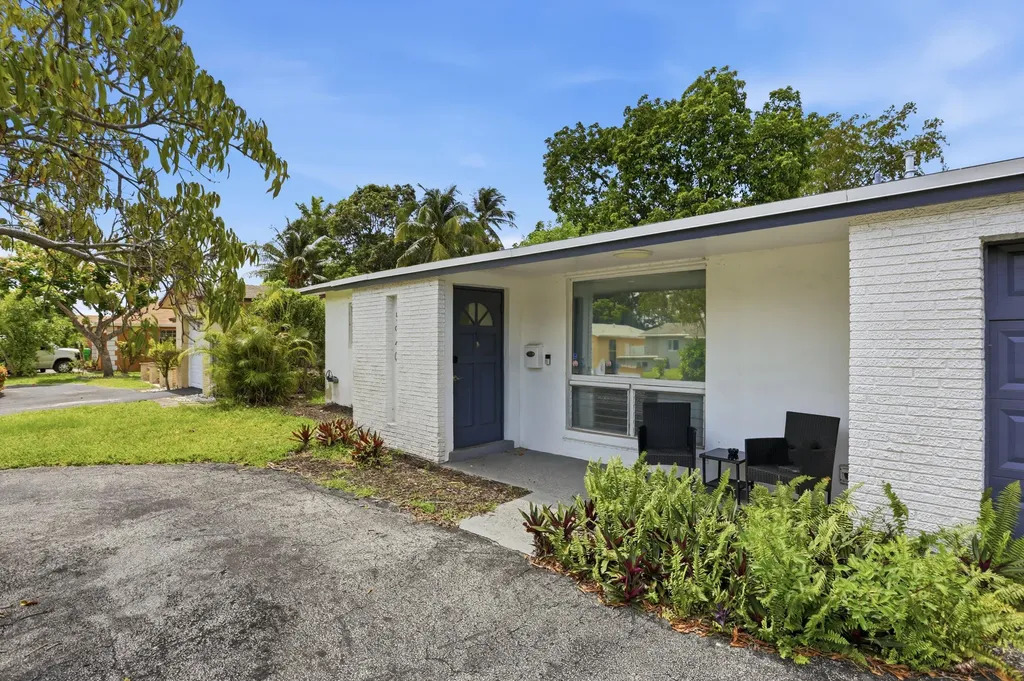 5940 NW 16th Street Sunrise FL 33313