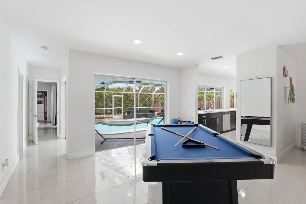 5940 NW 16th Street Sunrise FL 33313