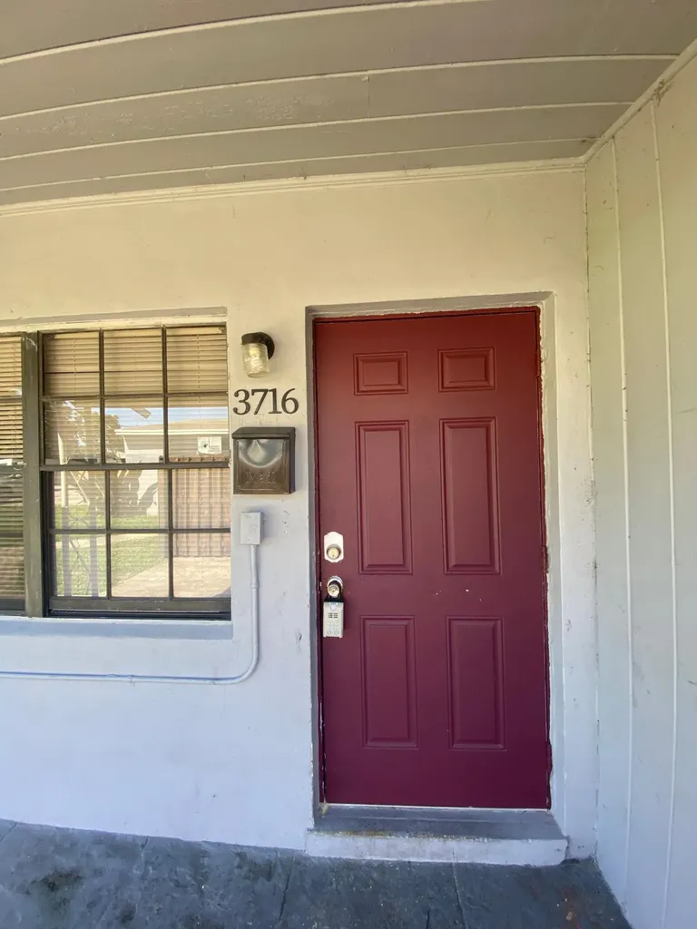 3716 Henry Avenue West Palm Beach FL 33405