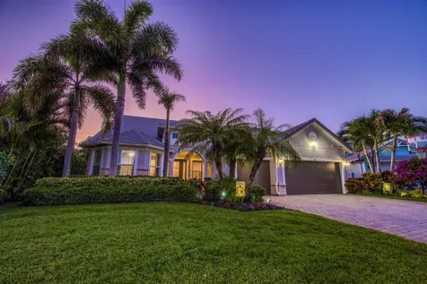 134 Shores Pointe Drive Jupiter FL 33458