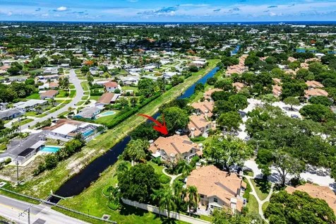 8104 Oakton Court Lake Clarke Shores FL 33406