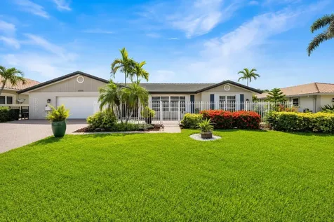 4020 NE 24th Avenue Lighthouse Point FL 33064