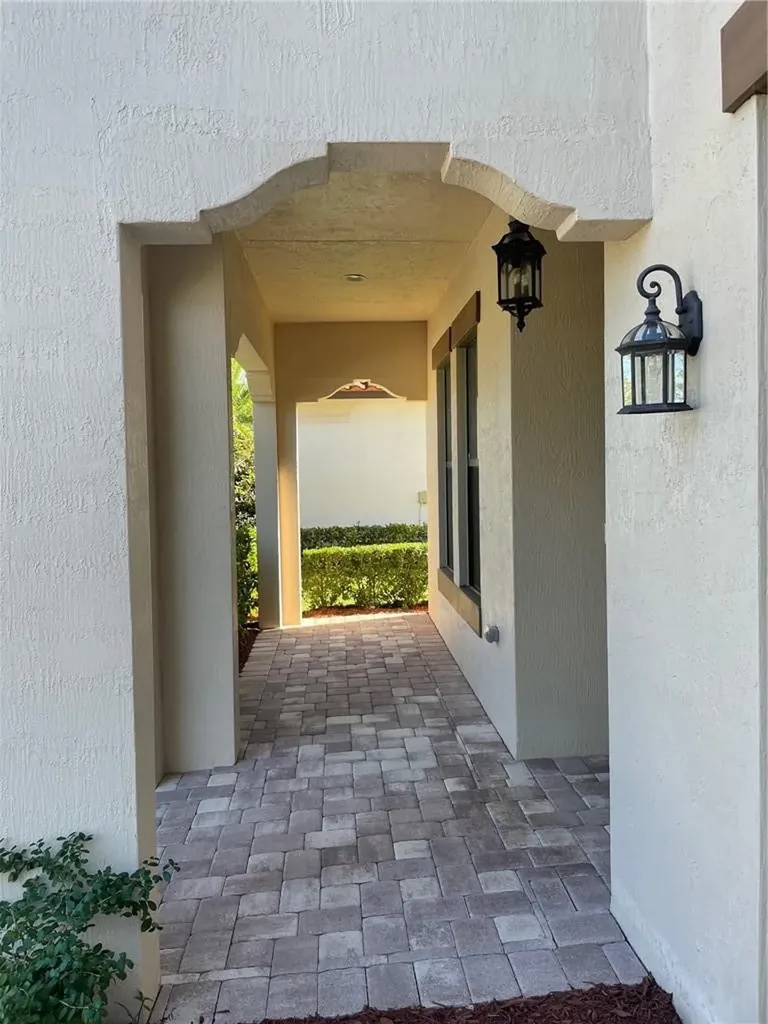11170 NW 83 Manor Parkland FL 33076