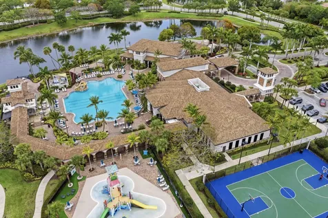 11170 NW 83 Manor Parkland FL 33076