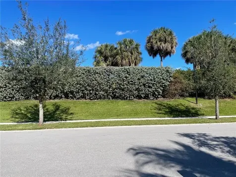 11170 NW 83 Manor Parkland FL 33076