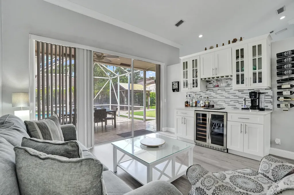 5351 NW 57th Terrace Coral Springs FL 33067