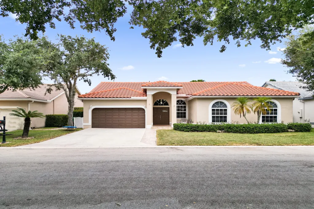 5351 NW 57th Terrace Coral Springs FL 33067