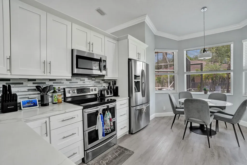 5351 NW 57th Terrace Coral Springs FL 33067