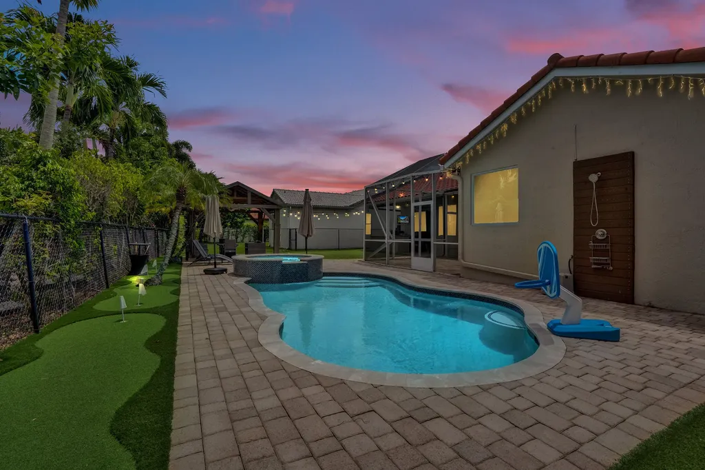 5351 NW 57th Terrace Coral Springs FL 33067