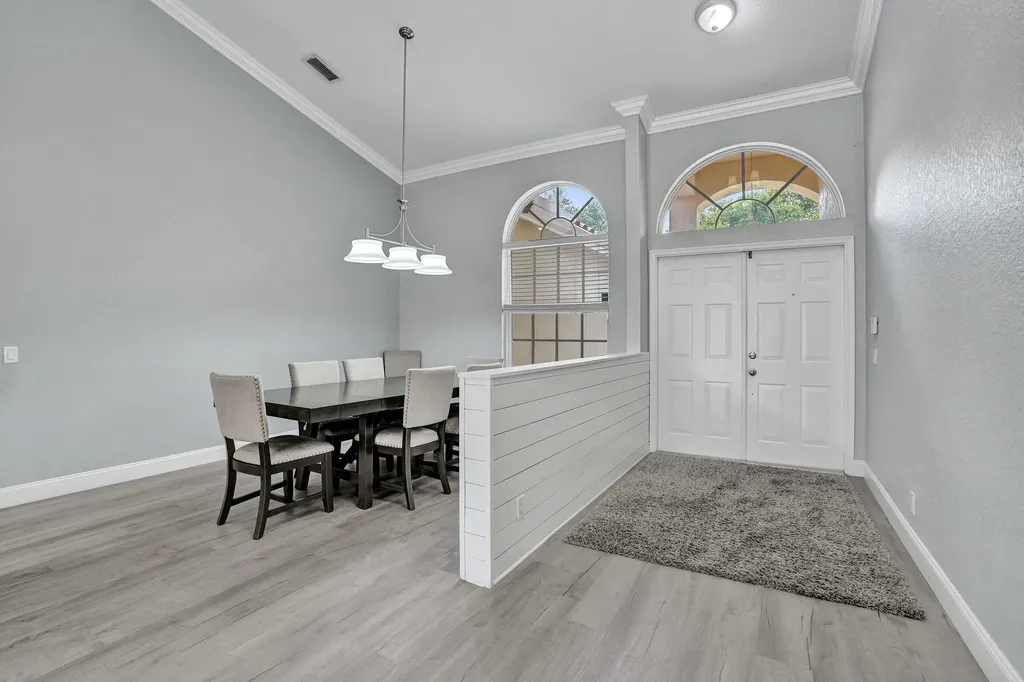5351 NW 57th Terrace Coral Springs FL 33067