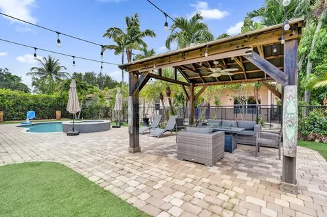 5351 NW 57th Terrace Coral Springs FL 33067