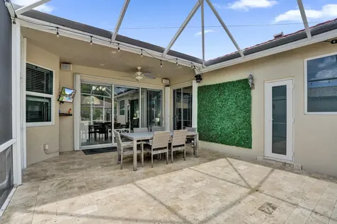 5351 NW 57th Terrace Coral Springs FL 33067