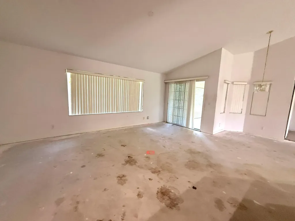 17770 75th Place N The Acreage FL 33470