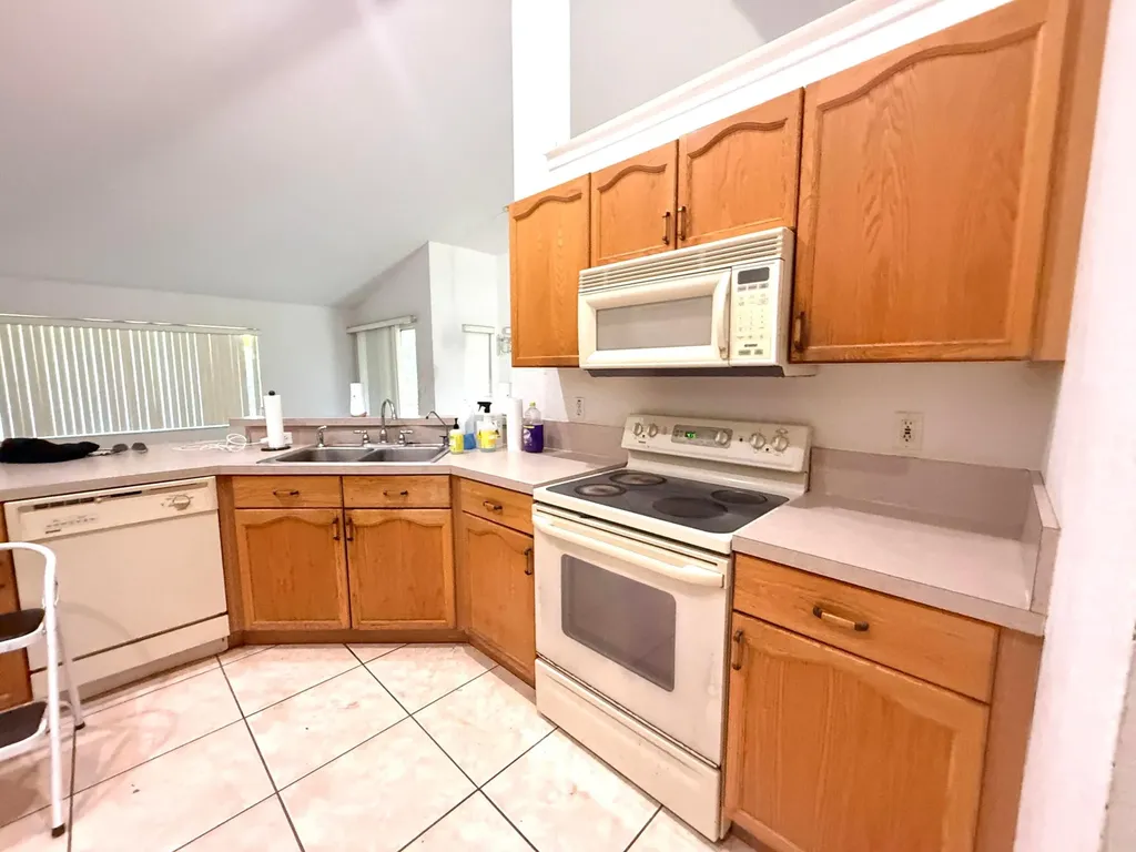 17770 75th Place N The Acreage FL 33470