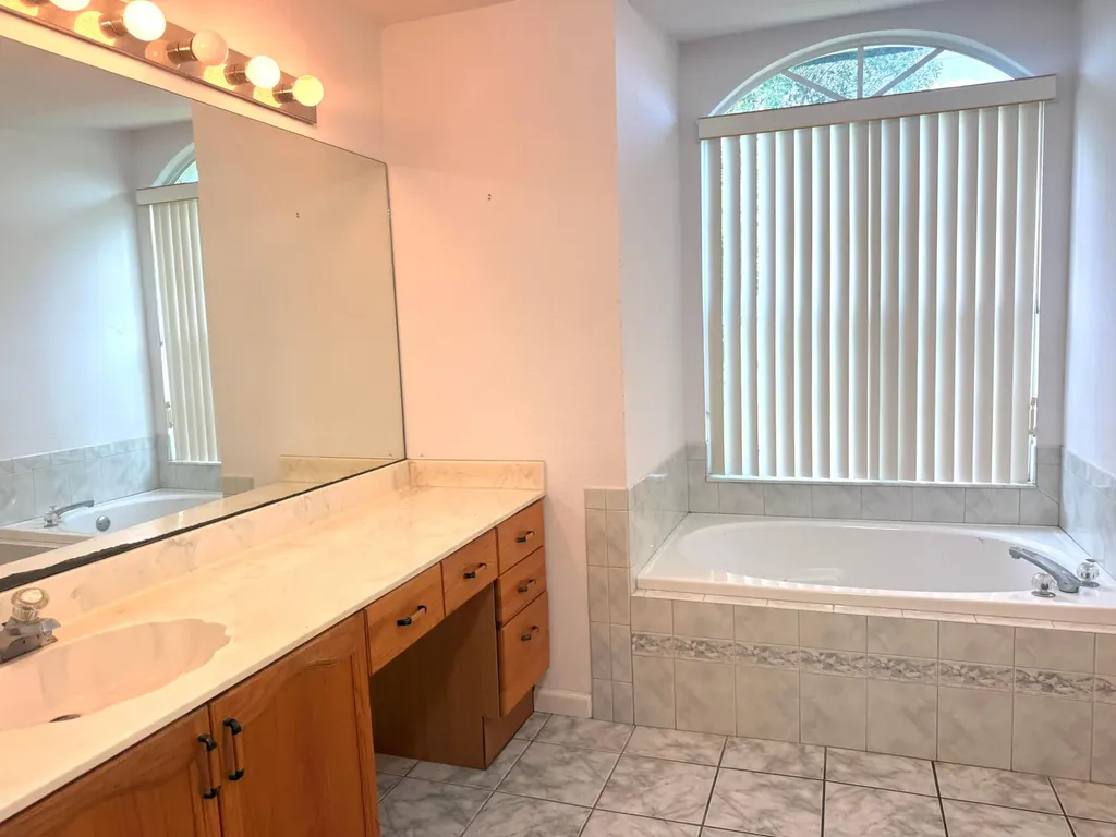 17770 75th Place N The Acreage FL 33470