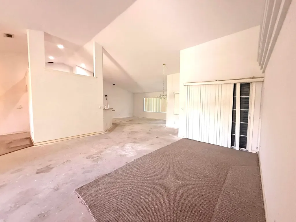 17770 75th Place N The Acreage FL 33470