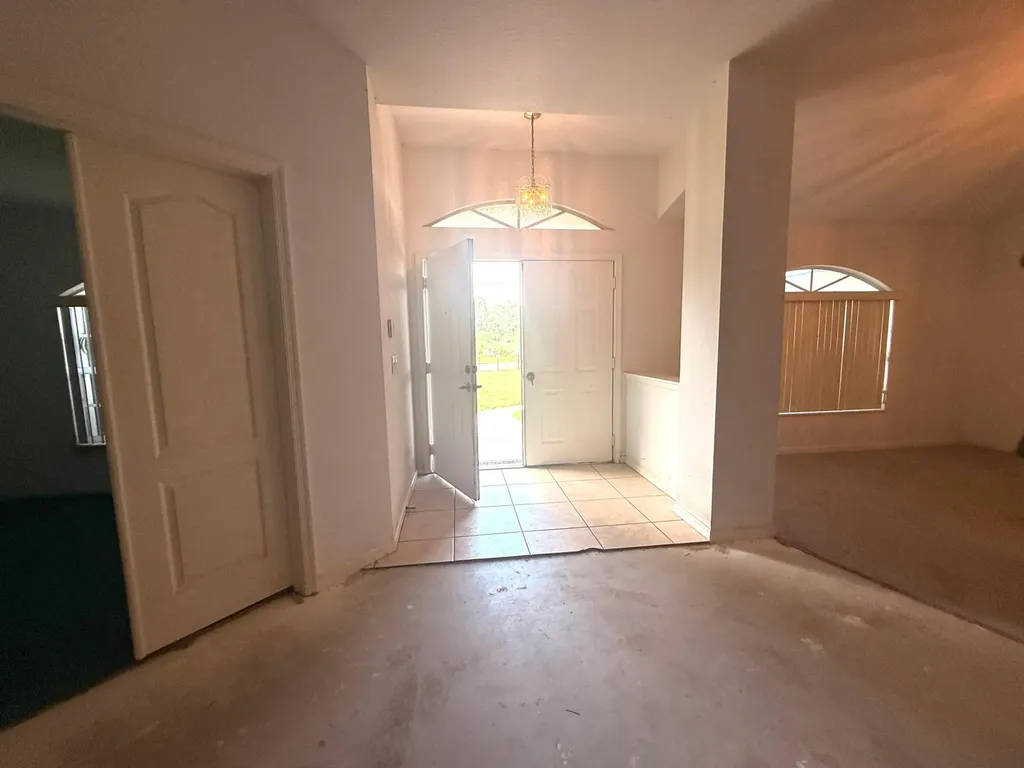 17770 75th Place N The Acreage FL 33470