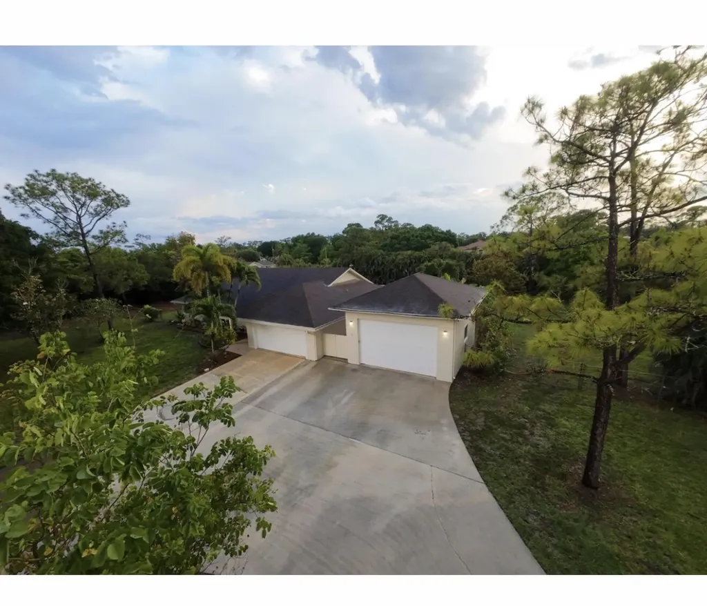 8264 Palomino Drive Lake Worth FL 33467