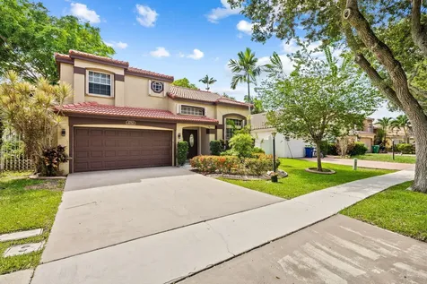 2712 Cayenne Avenue Cooper City FL 33026