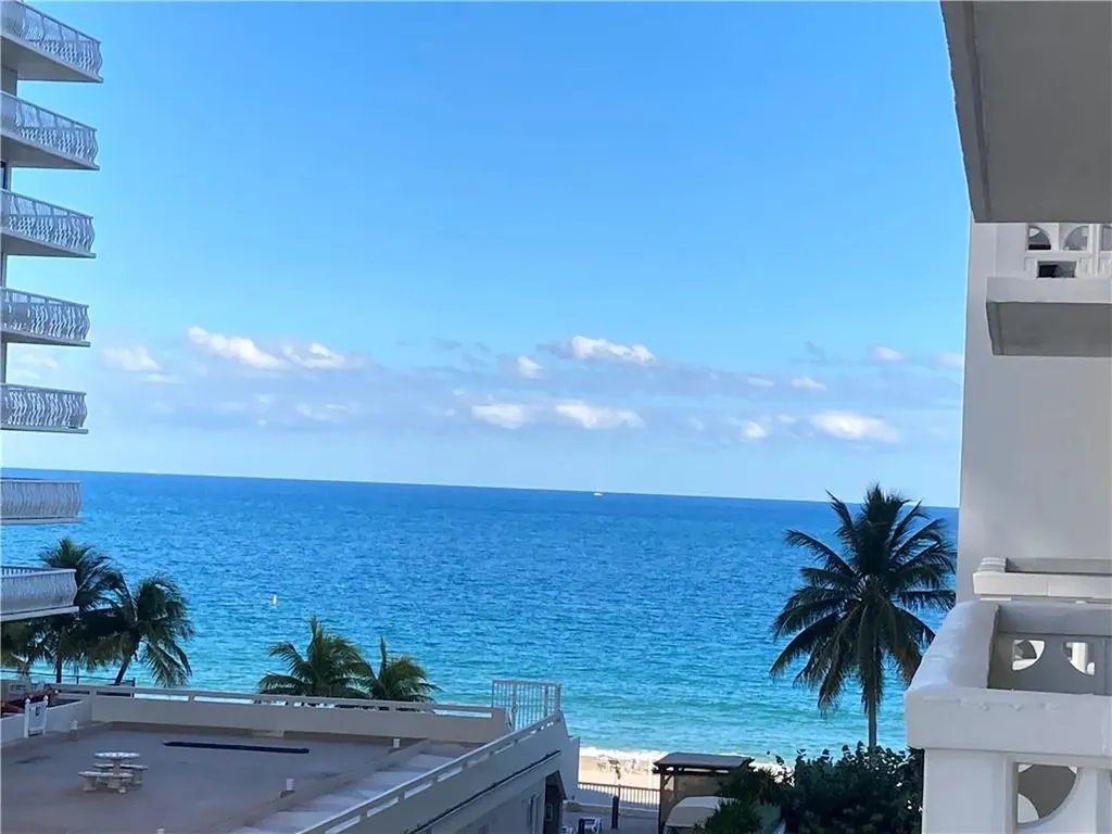 4010 N Galt Ocean Drive Fort Lauderdale FL 33308