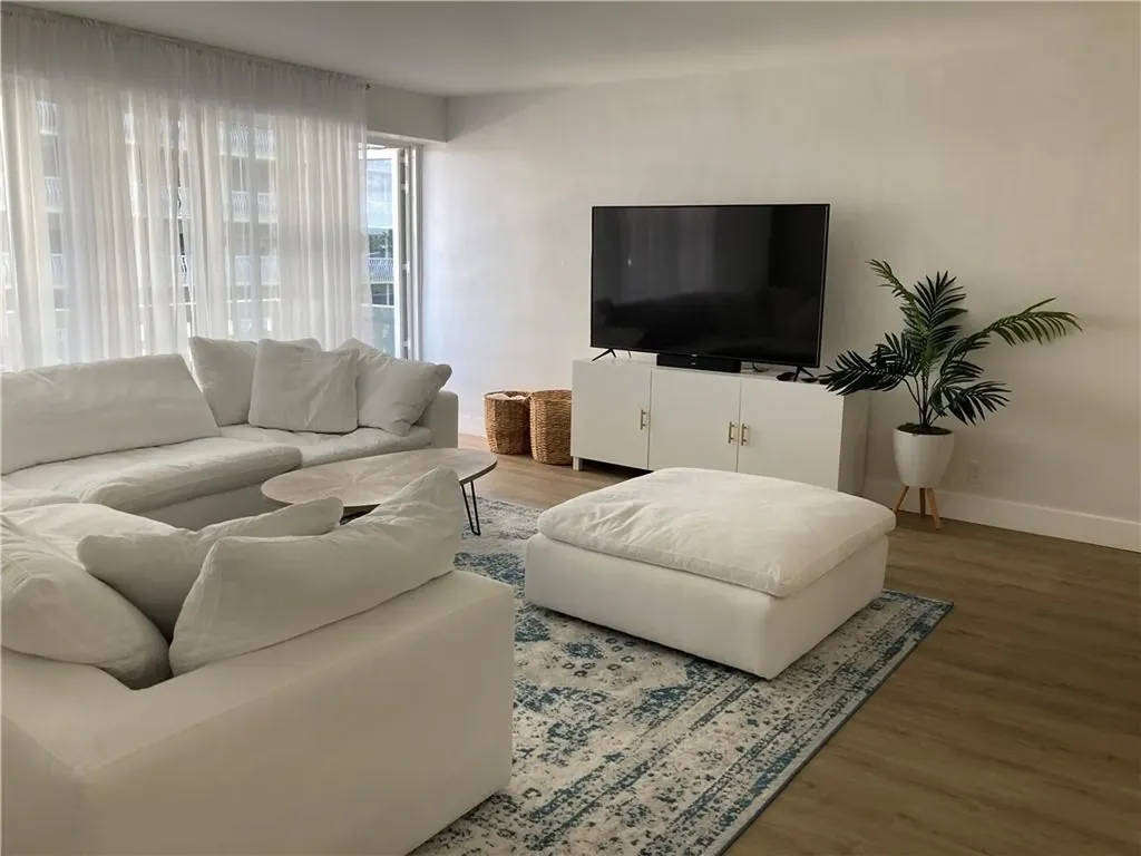 4010 N Galt Ocean Drive Fort Lauderdale FL 33308