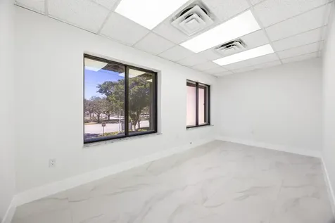 150 NW 70th Avenue Plantation FL 33317