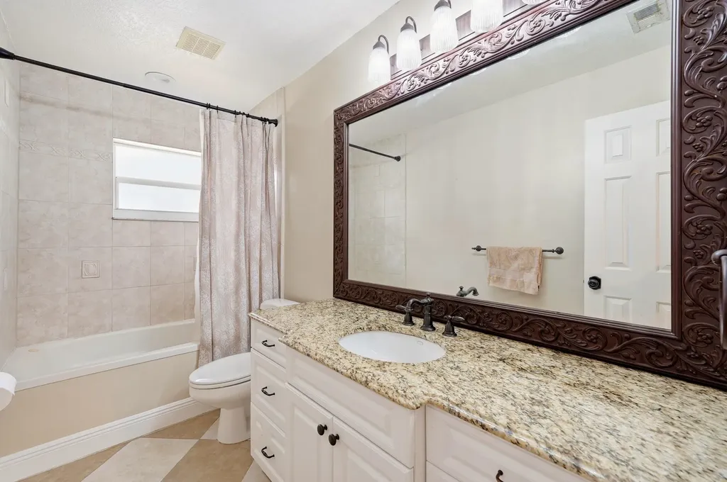 2145 NW 85th Lane Coral Springs FL 33071