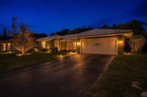 2145 NW 85th Lane Coral Springs FL 33071