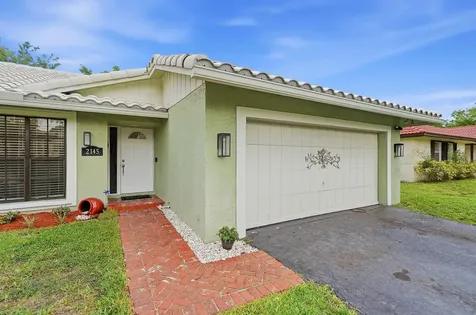 2145 NW 85th Lane Coral Springs FL 33071