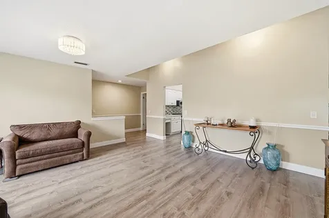 2145 NW 85th Lane Coral Springs FL 33071