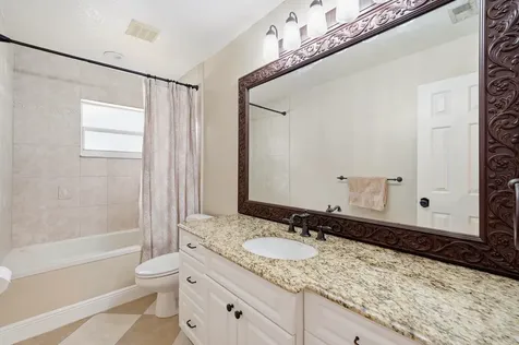 2145 NW 85th Lane Coral Springs FL 33071