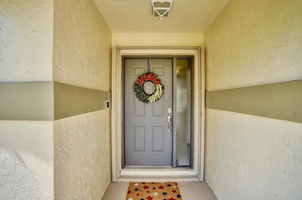 54 Cedar Circle Boynton Beach FL 33436