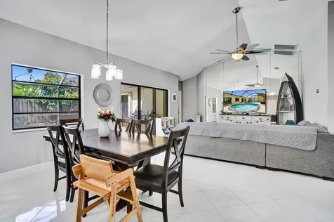 54 Cedar Circle Boynton Beach FL 33436