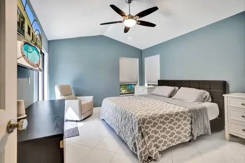 54 Cedar Circle Boynton Beach FL 33436