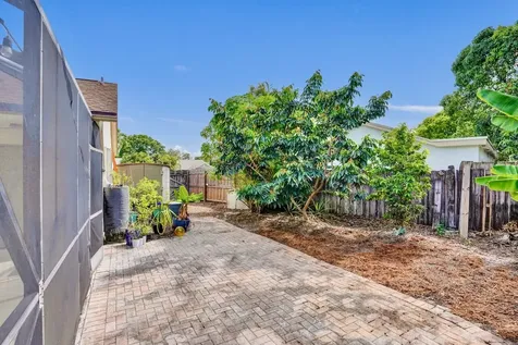 54 Cedar Circle Boynton Beach FL 33436