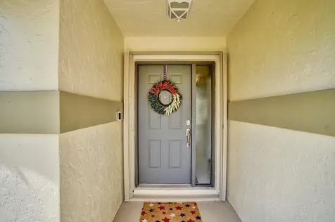 54 Cedar Circle Boynton Beach FL 33436
