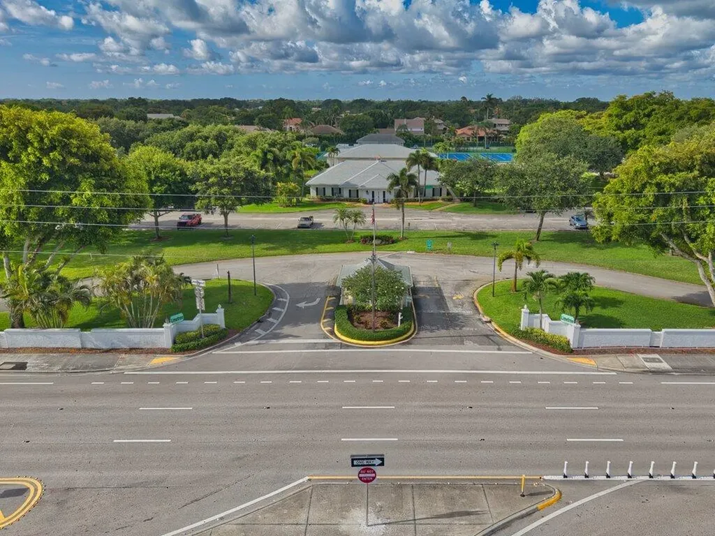 10098 S 42nd Drive Boynton Beach FL 33436