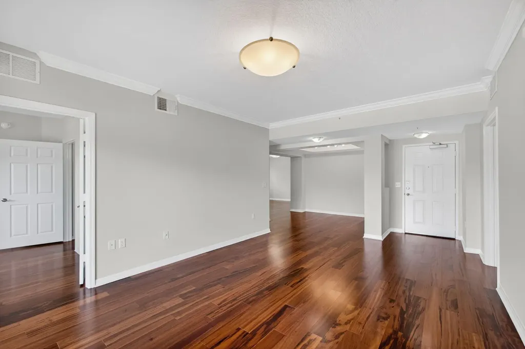4907 Midtown Lane Palm Beach Gardens FL 33418