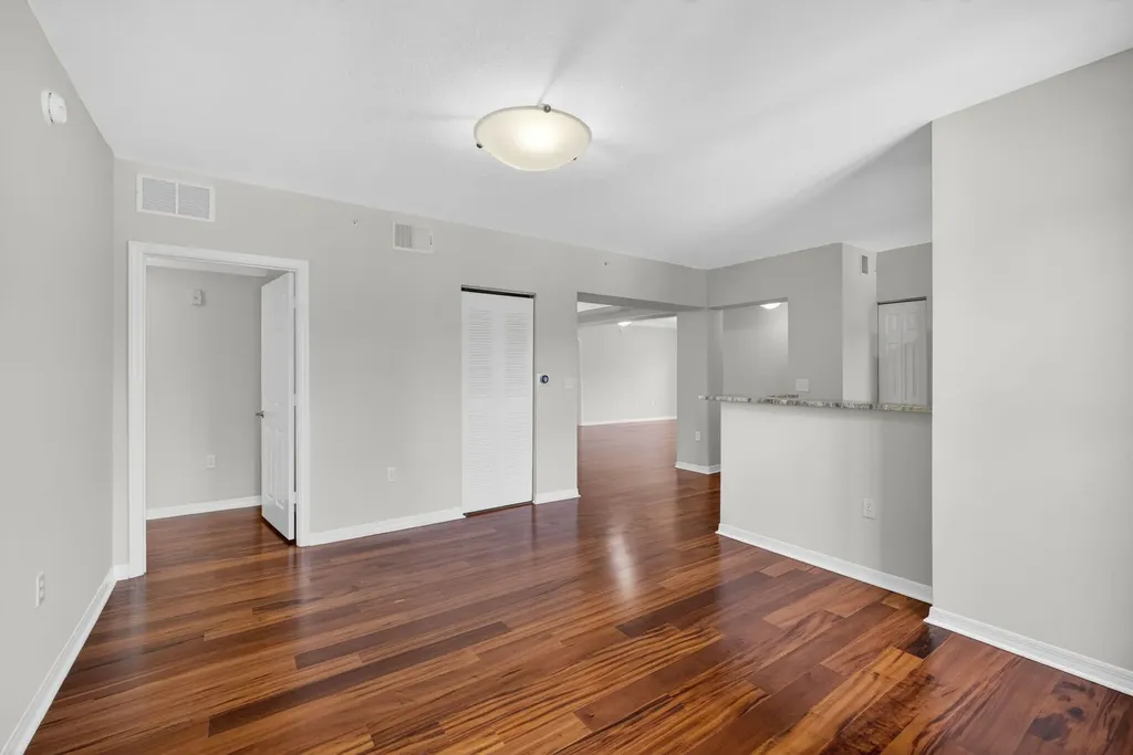 4907 Midtown Lane Palm Beach Gardens FL 33418