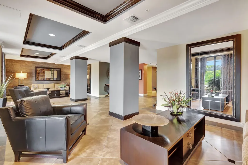 4907 Midtown Lane Palm Beach Gardens FL 33418