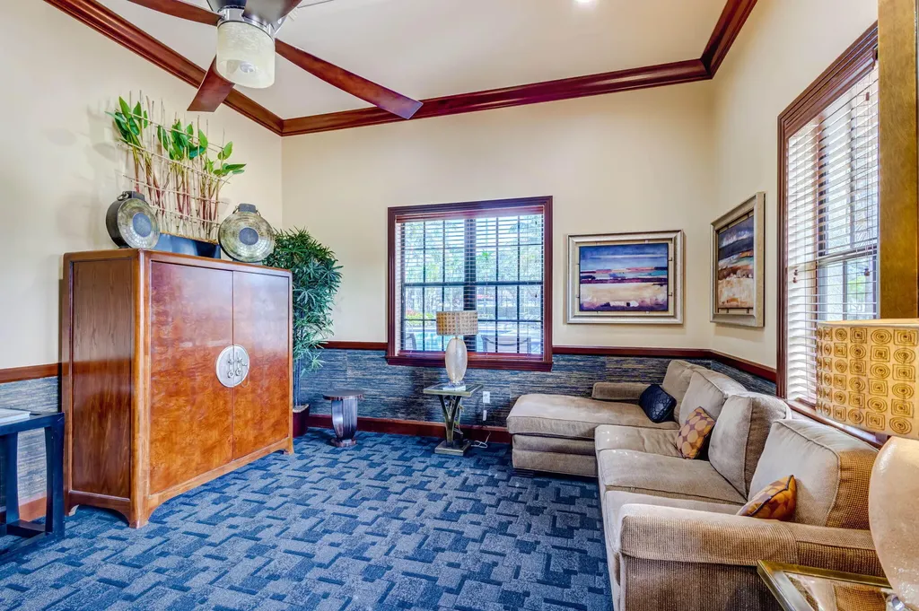 4907 Midtown Lane Palm Beach Gardens FL 33418