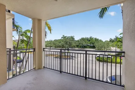 4907 Midtown Lane Palm Beach Gardens FL 33418