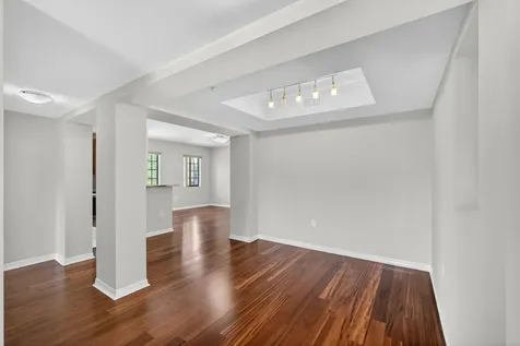 4907 Midtown Lane Palm Beach Gardens FL 33418