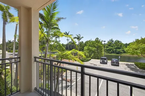 4907 Midtown Lane Palm Beach Gardens FL 33418